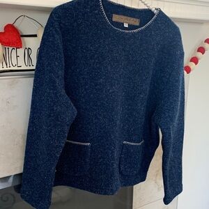 Dakini Fleece Sweater in Blue w White Fibers slip-stitch around neck Size S